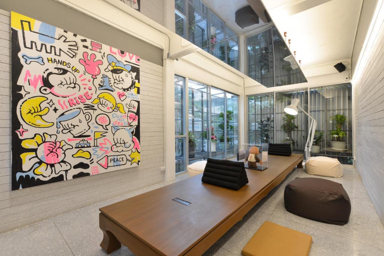 Tiang Studio Bangkok Bagian luar foto